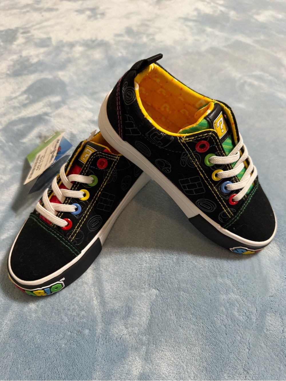 Kids Black Multicolor Mario Lace-Up Sneakers